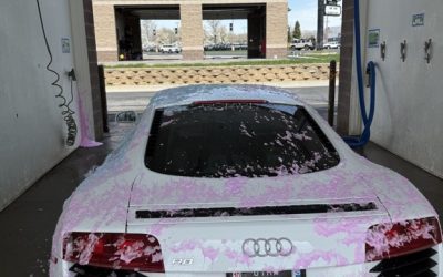 Car Wash Hellos in the 2009 Audi R8