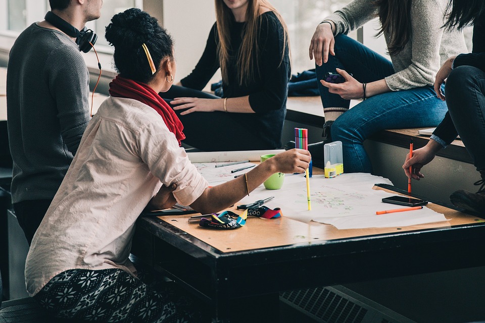 Give Effective Feedback Give Effective Feedback