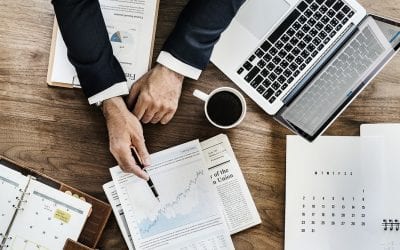 Is the Online or Offline Model Right for Your Business?